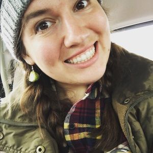 Meet your Posher, Laura